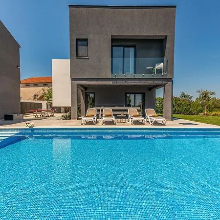Lux Zadarvillas
